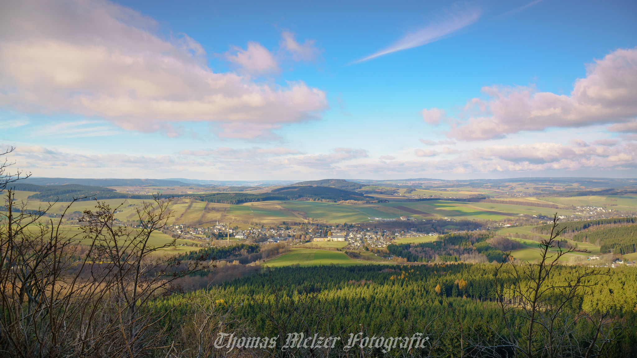 24-70mm F4 OSS sample photo. Ore mountains views photography