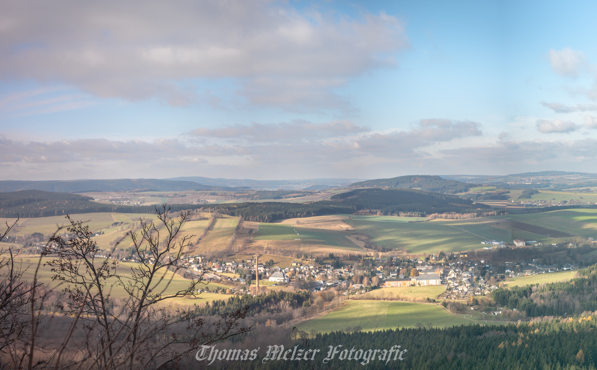 24-70mm F4 OSS sample photo. Ore mountains views photography