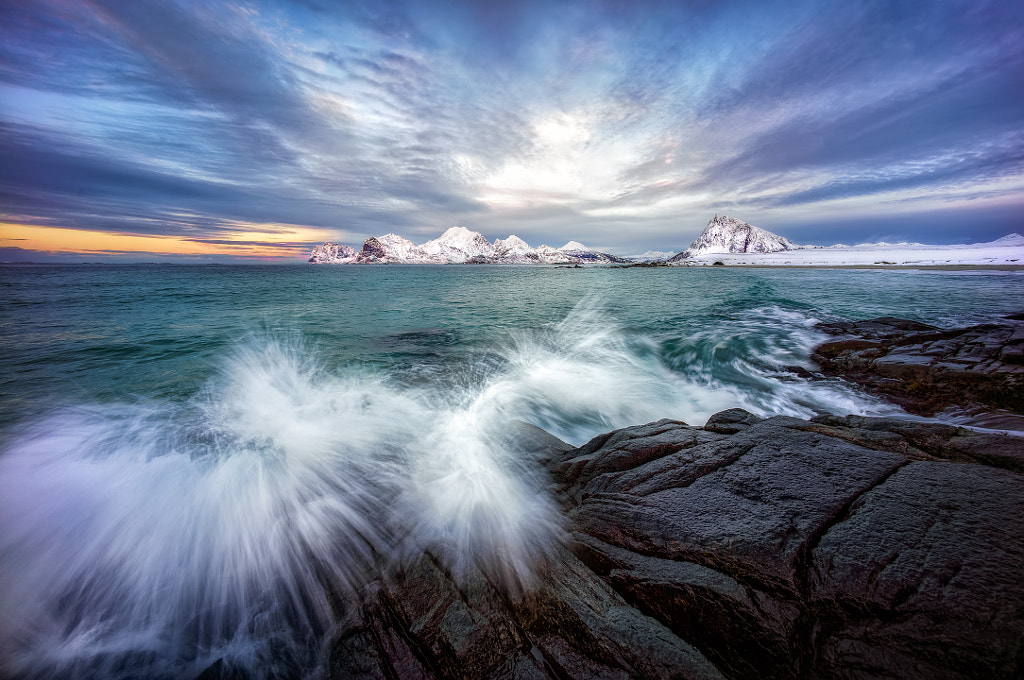 Arctic Splash by Hans-Peter Deutsch on 500px.com