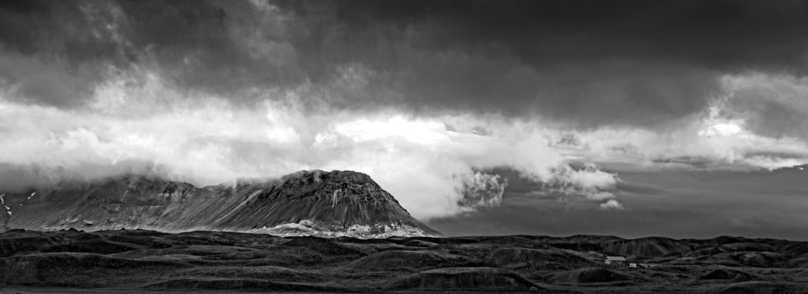 24-70mm F2.8 sample photo. Iceland rocks 15 photography