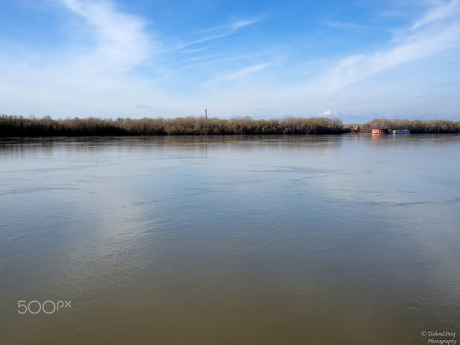 Olympus OM-D E-M5 + LUMIX G 20/F1.7 II sample photo. The beautiful donau 2 photography