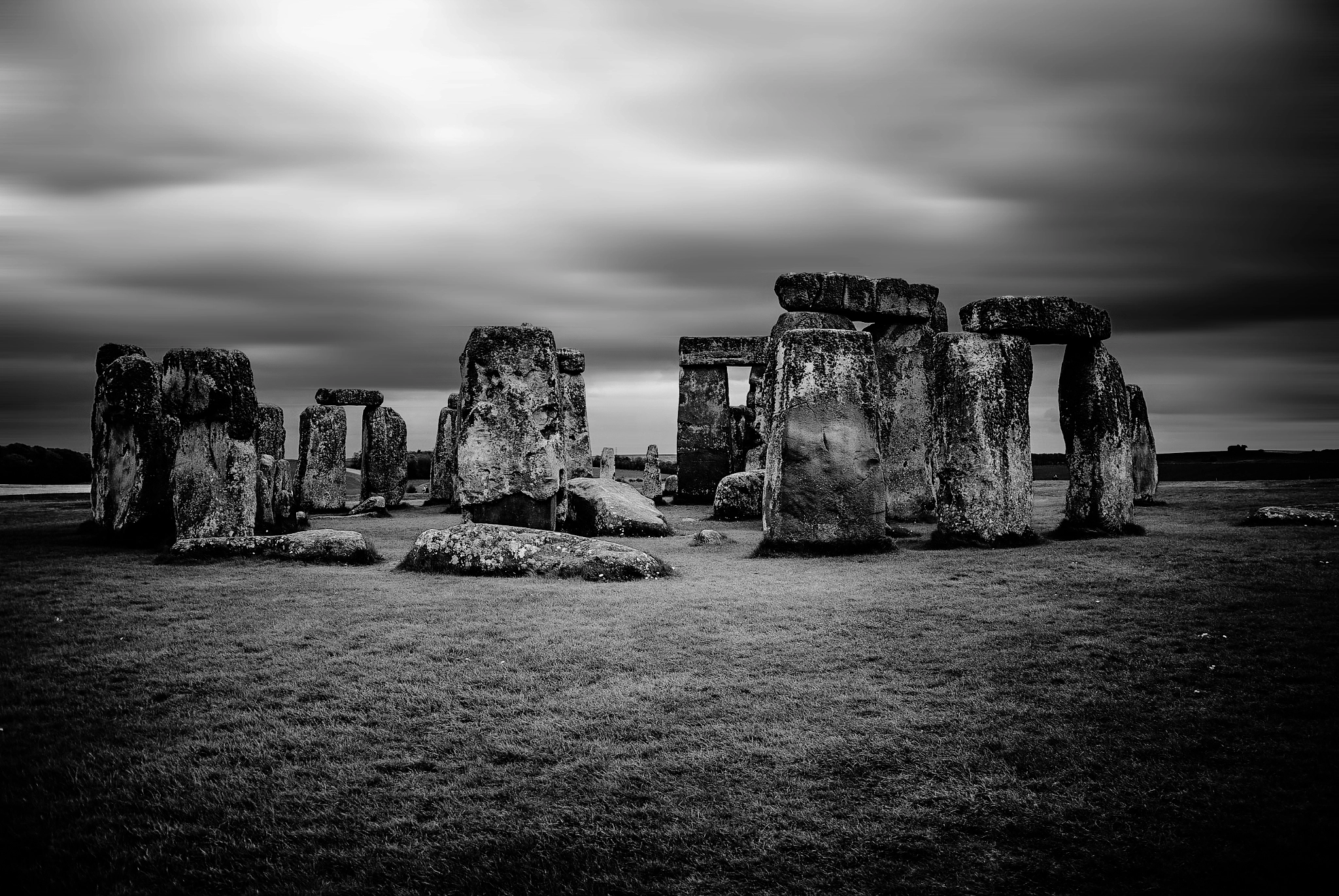 Sigma AF 10-20mm F4-5.6 EX DC sample photo. Stonehenge photography