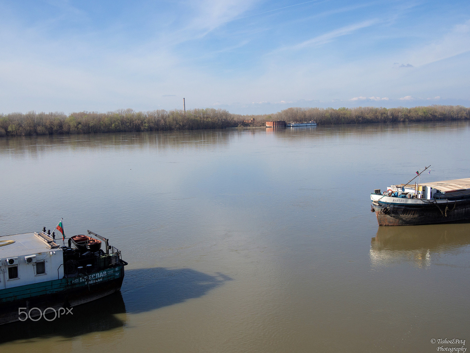 Olympus OM-D E-M5 + LUMIX G 20/F1.7 II sample photo. The beautiful donau 3 photography