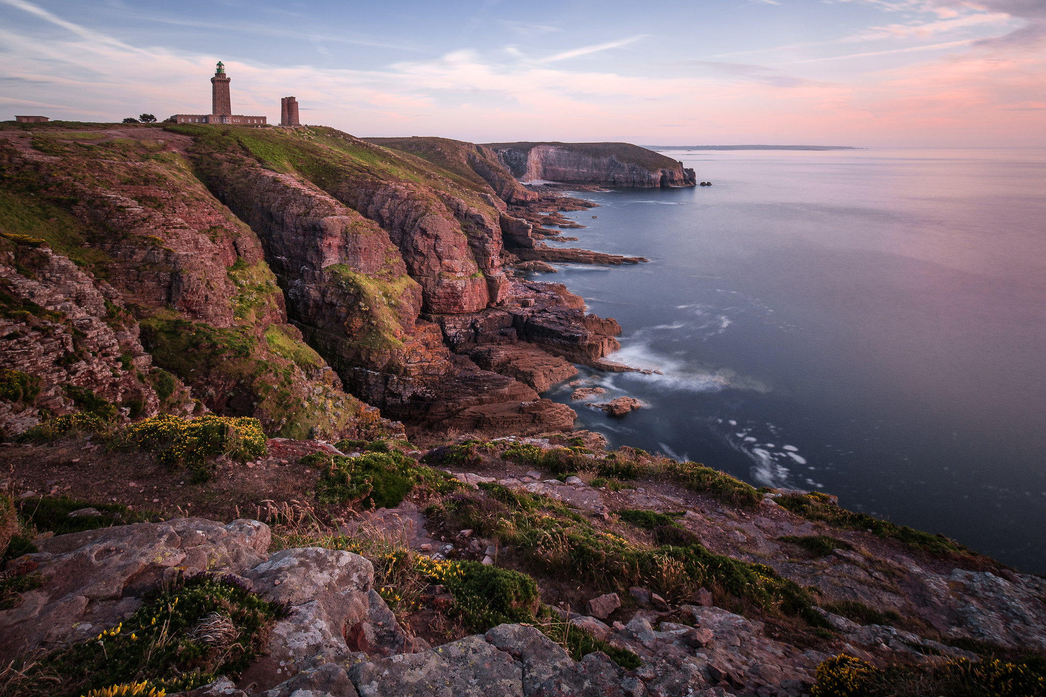 Sony a7 II + Canon EF 16-35mm F4L IS USM sample photo. Nice view... photography
