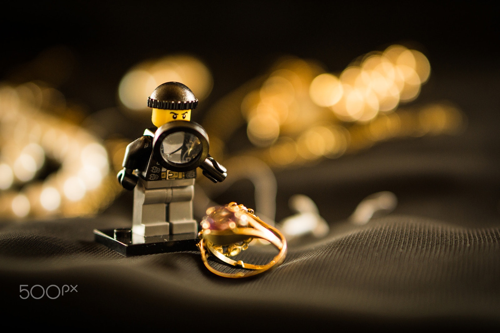Sony a5100 + E 50mm F1.8 OSS sample photo. The jewel thiefs photography