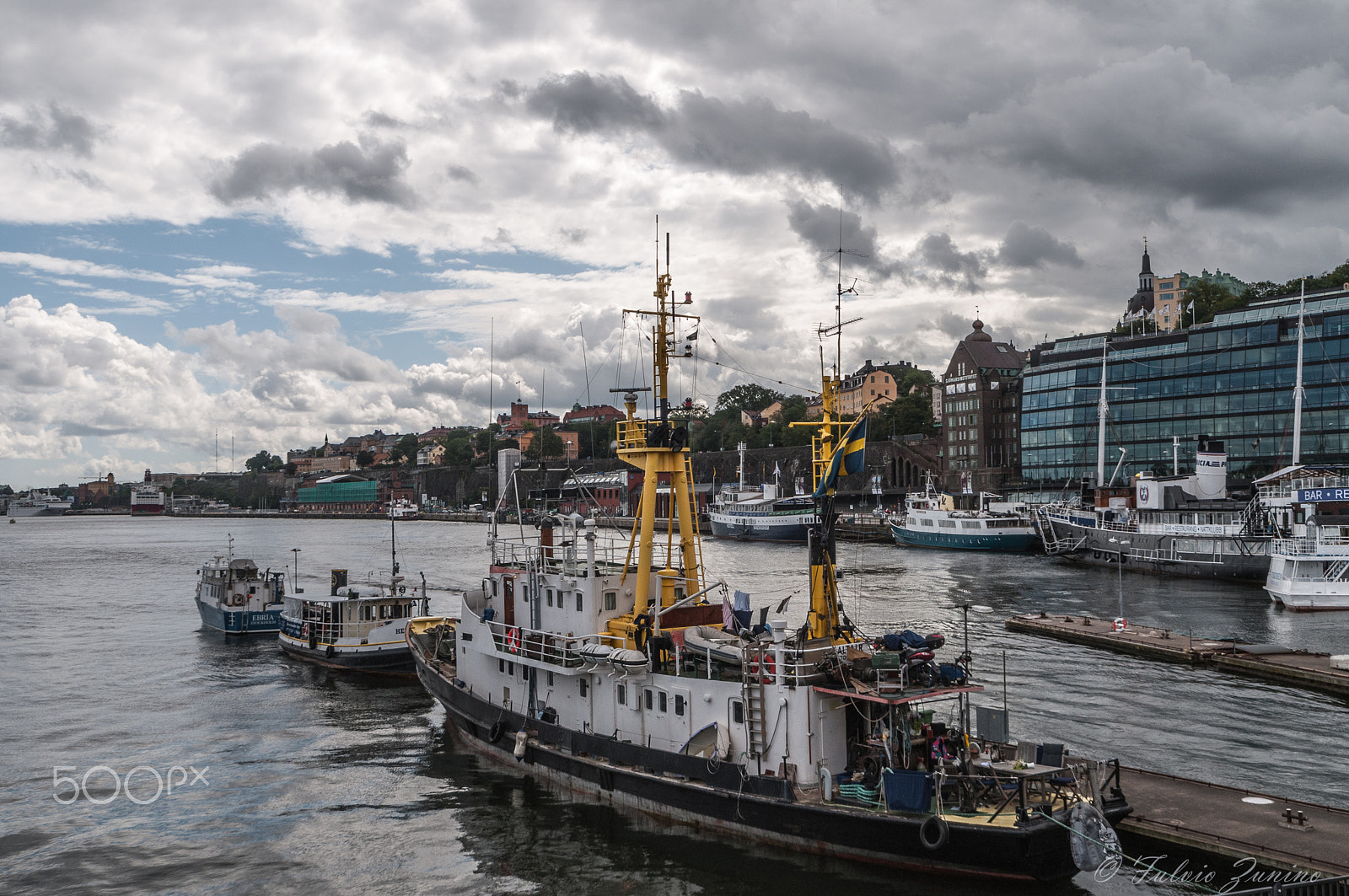 Nikon D300 + Sigma 12-24mm F4.5-5.6 EX DG Aspherical HSM sample photo. Stockholm harbor photography