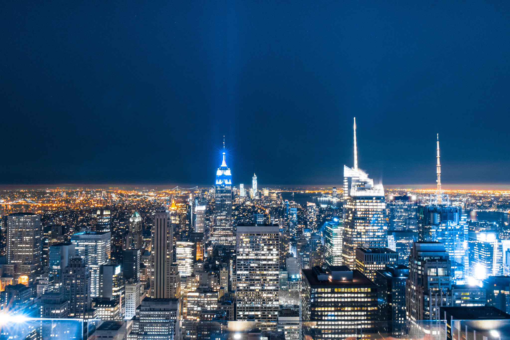 Nikon D600 + Nikon AF-S Nikkor 24mm F1.4G ED sample photo. Rockefeller center, new york city photography