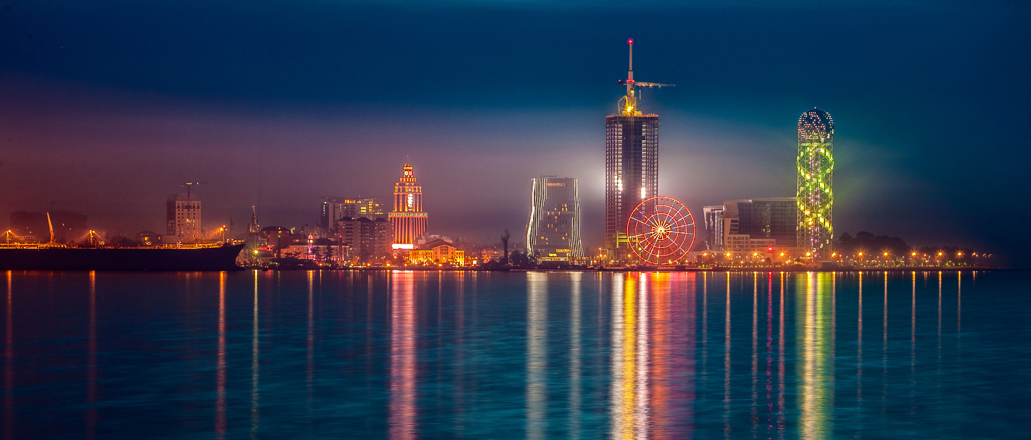 Canon EOS-1Ds Mark III sample photo. Night batumi photography