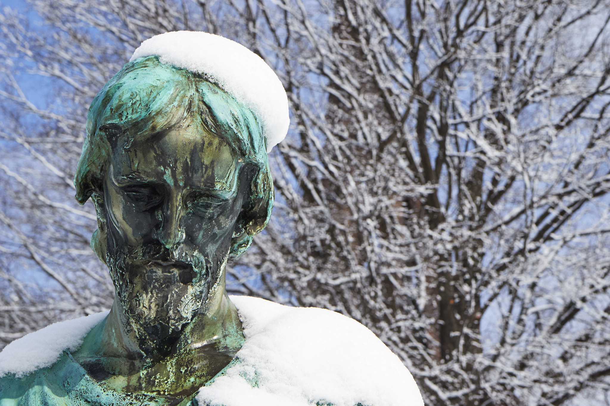 Canon EOS 7D Mark II + Canon EF-S 17-55mm F2.8 IS USM sample photo. Greenmount cemetery photography