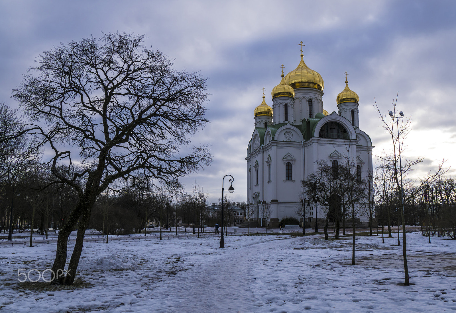 Sony DT 18-250mm F3.5-6.3 sample photo. Church photography