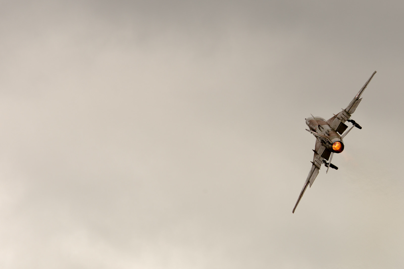 Canon EF 300mm F2.8L IS USM sample photo. Sukhoi su-22m - riat 2014 photography