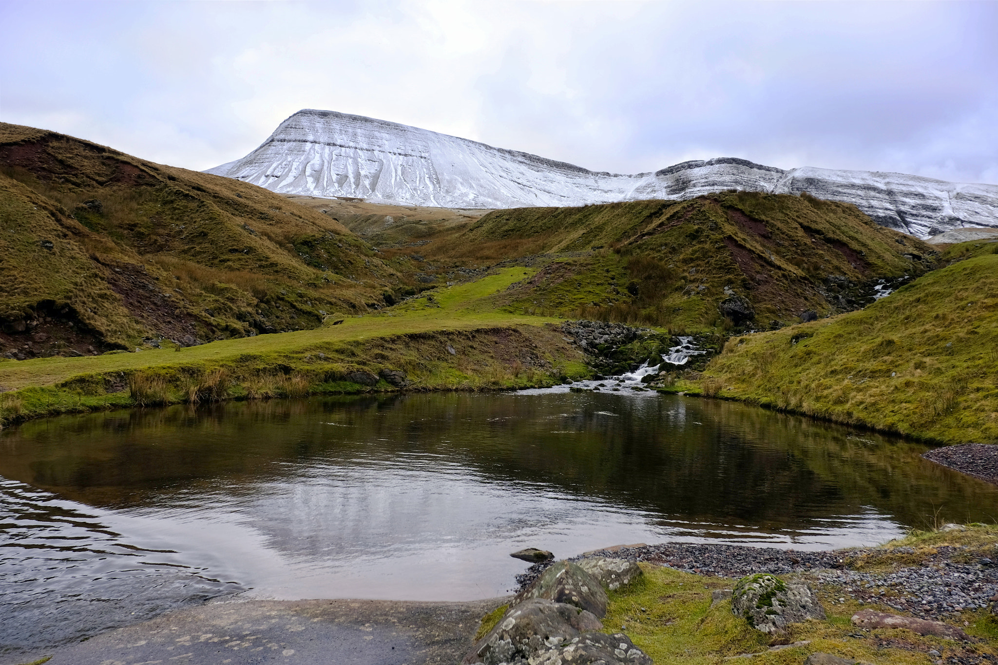 Fujifilm X-E2 + Fujifilm XF 18-135mm F3.5-5.6 R LM OIS WR sample photo. Llyn y fan fach photography