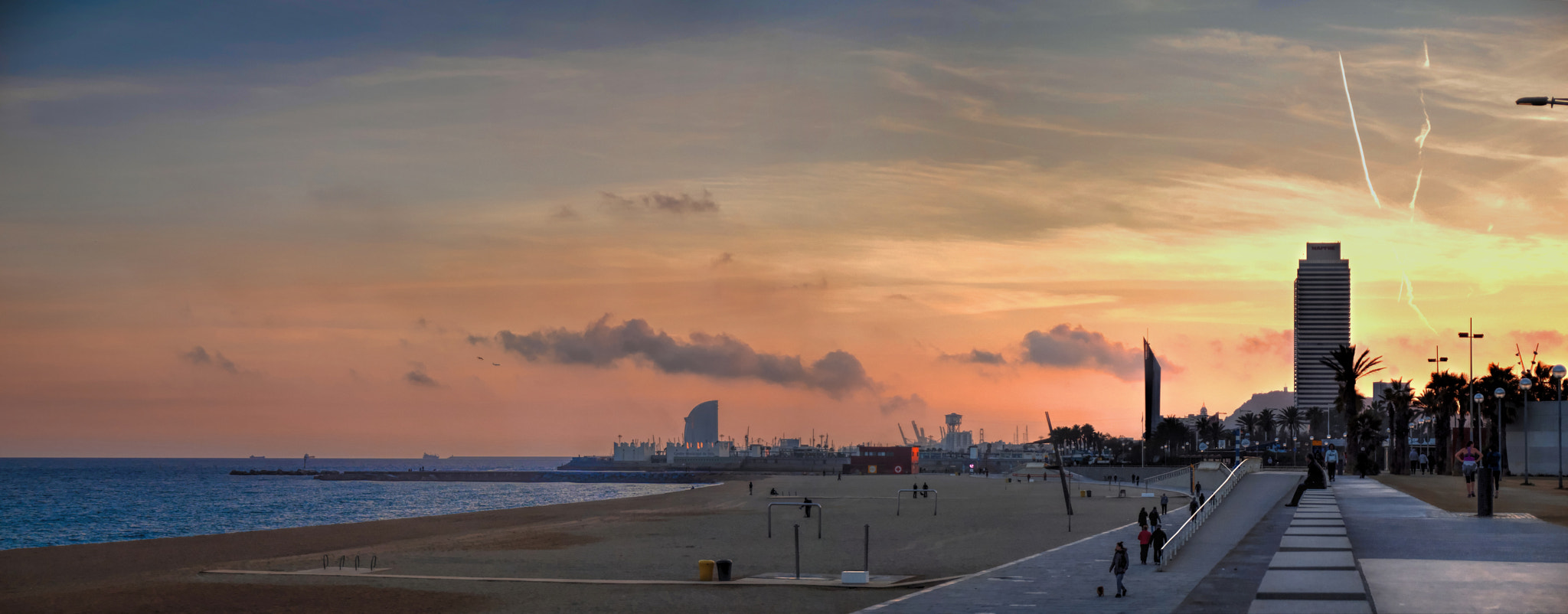 Olympus E-620 (EVOLT E-620) + OLYMPUS 14-54mm Lens sample photo. Panorama de barcelona - catalunya - spain_1 photography