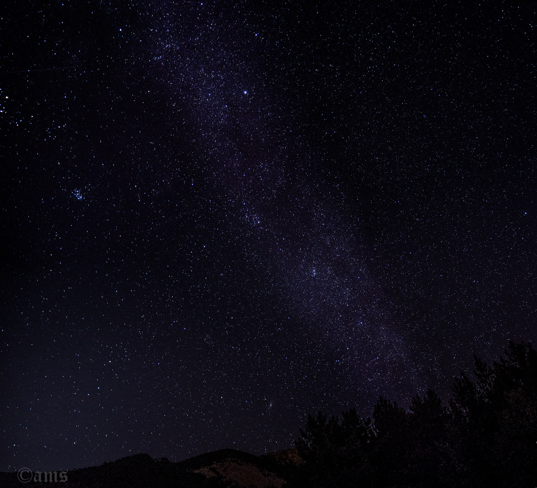 Sony a7 + Sony E 18-55mm F3.5-5.6 OSS sample photo. Milky way, and other objects photography
