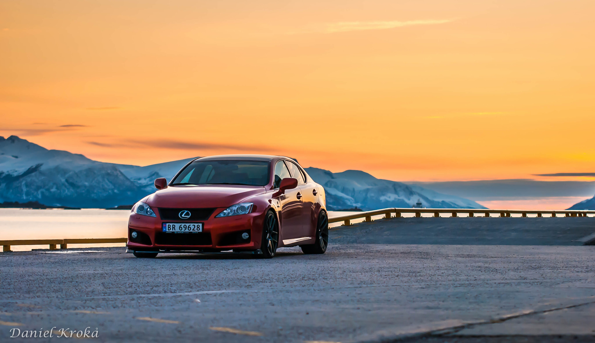 Sigma 70-200mm F2.8 EX DG Macro HSM II sample photo. Lexus isf photography