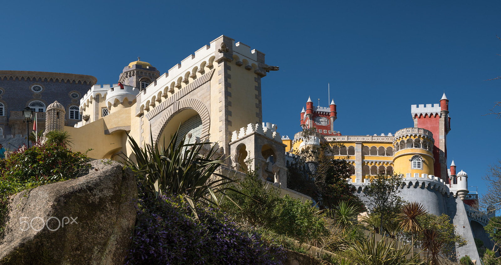 Minolta AF 50mm F1.4 [New] sample photo. Atop the hill, a palace unlike any other. photography