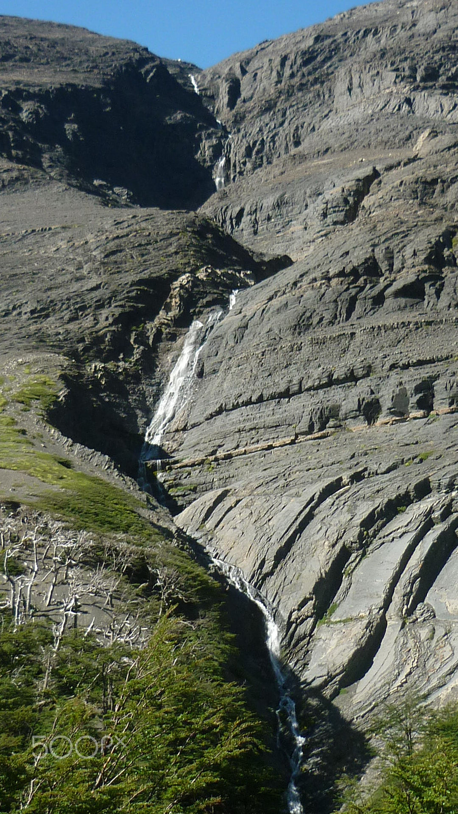 Panasonic DMC-FS7 sample photo. Torres del paine photography