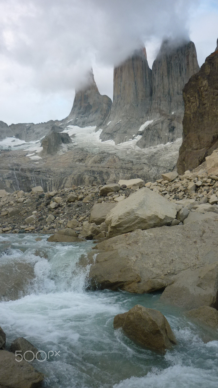 Panasonic DMC-FS7 sample photo. Torres del paine photography