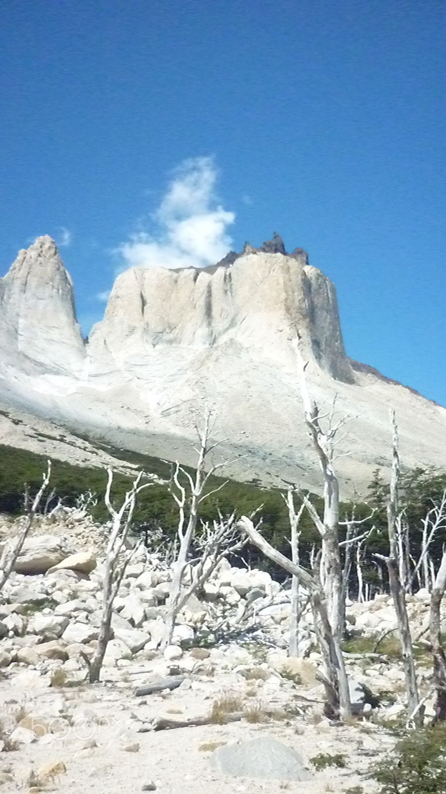 Panasonic DMC-FS7 sample photo. Torres del paine photography