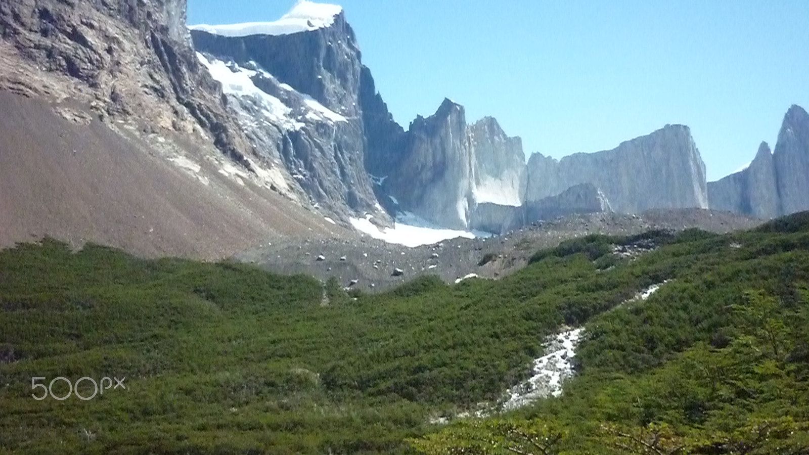 Panasonic DMC-FS7 sample photo. Torres del paine photography