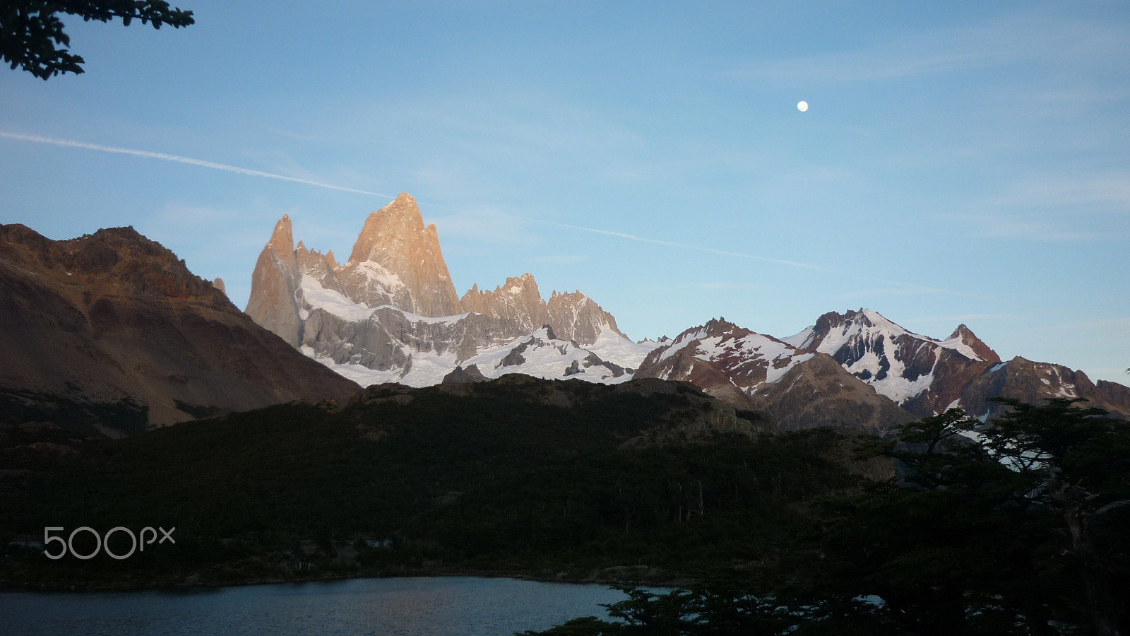 Panasonic DMC-FS7 sample photo. Torres del paine photography