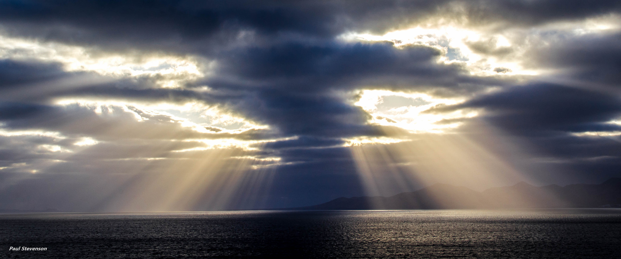 Sigma 18-200mm f/3.5-6.3 DC OS sample photo. Lightray islands soft photography