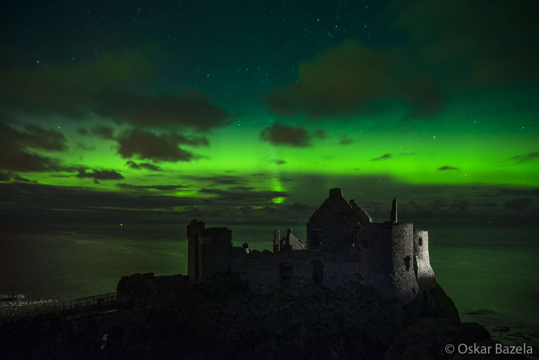 Nikon D600 sample photo. Aurora borealis dunluce castle northern ireland photography