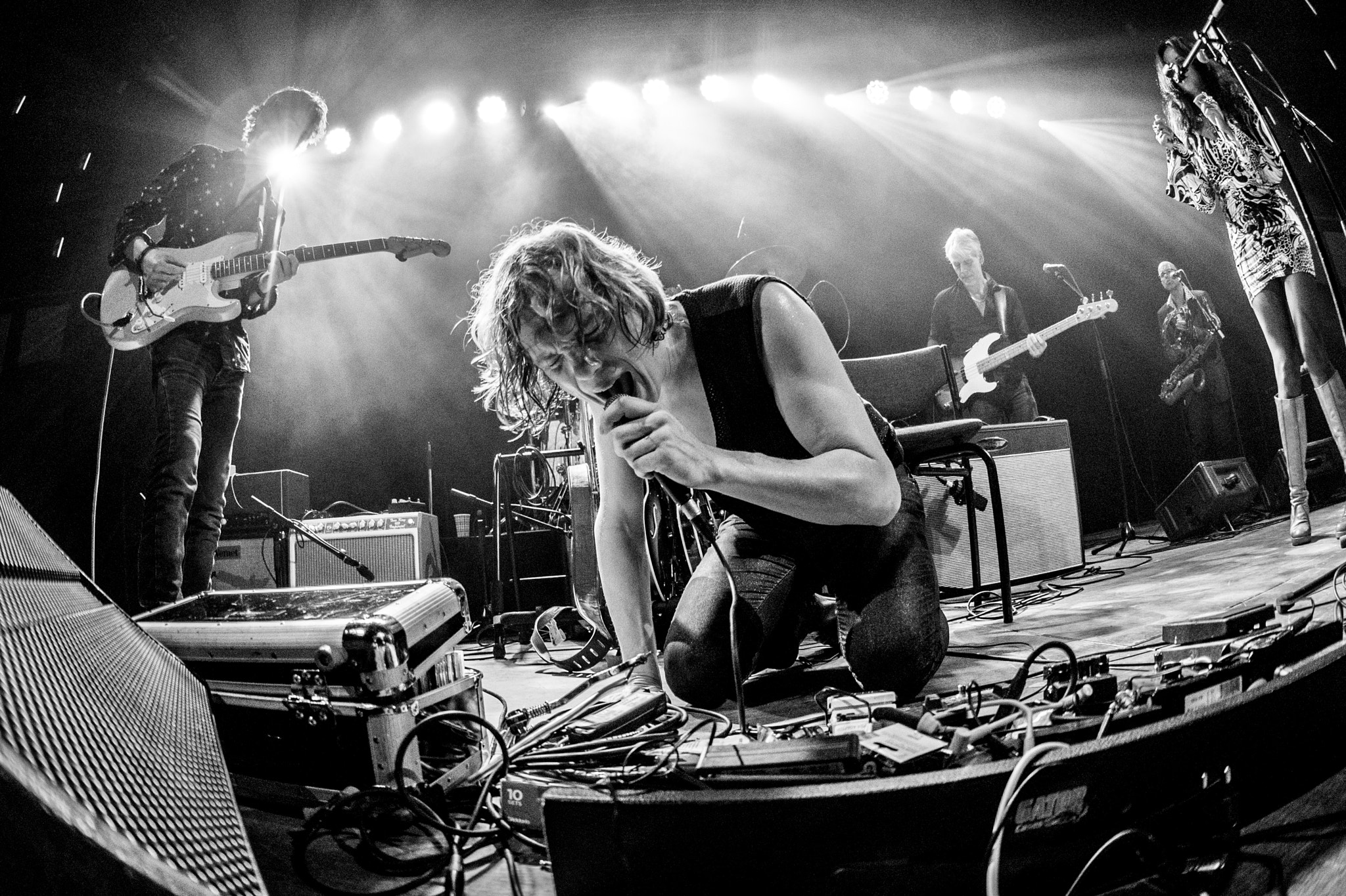 Nikon AF DX Fisheye-Nikkor 10.5mm F2.8G ED sample photo. Ralph de jong and band hengelo theater photography