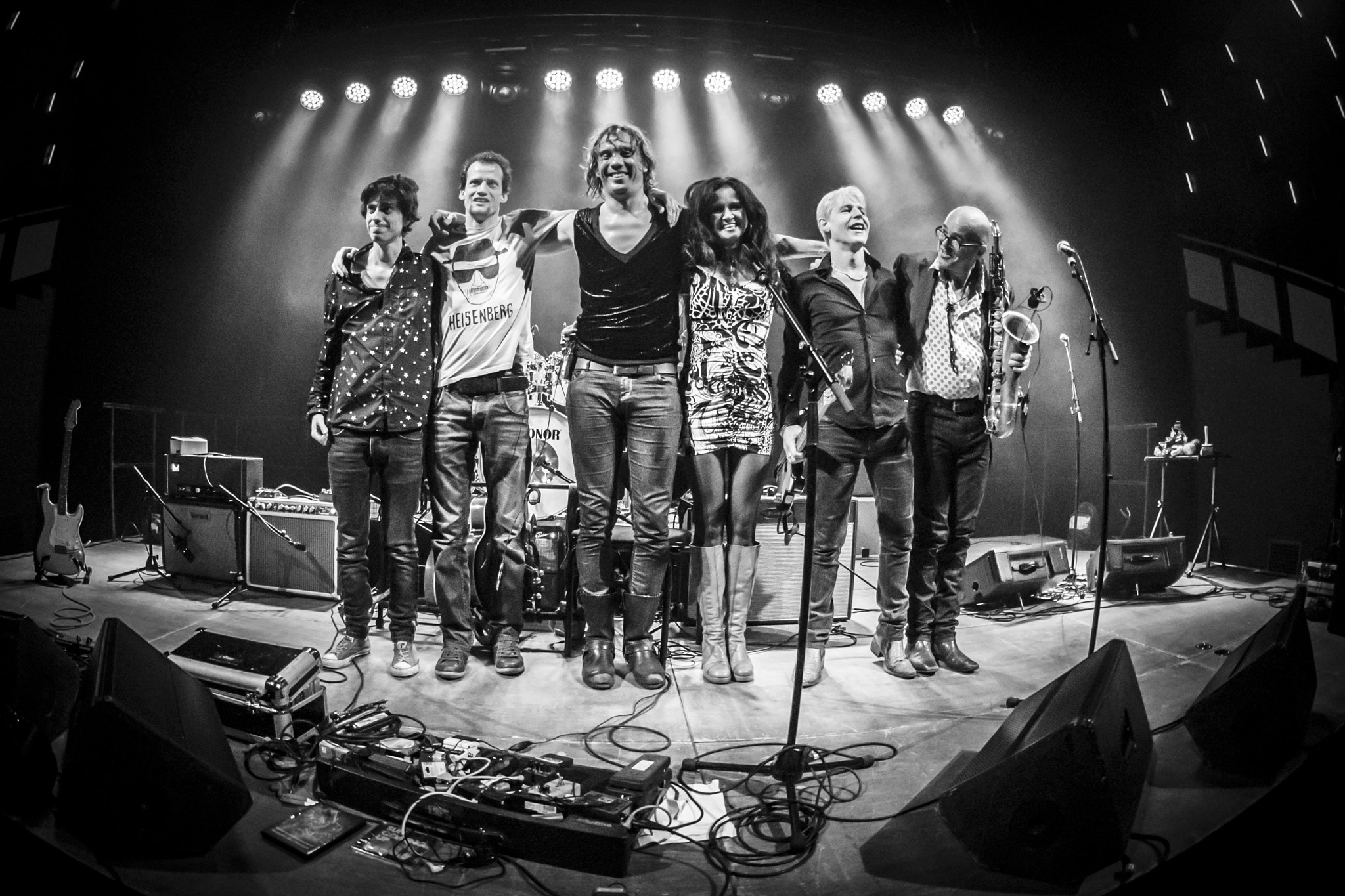 Nikon AF DX Fisheye-Nikkor 10.5mm F2.8G ED sample photo. Ralph de jong and band hengelo theater photography
