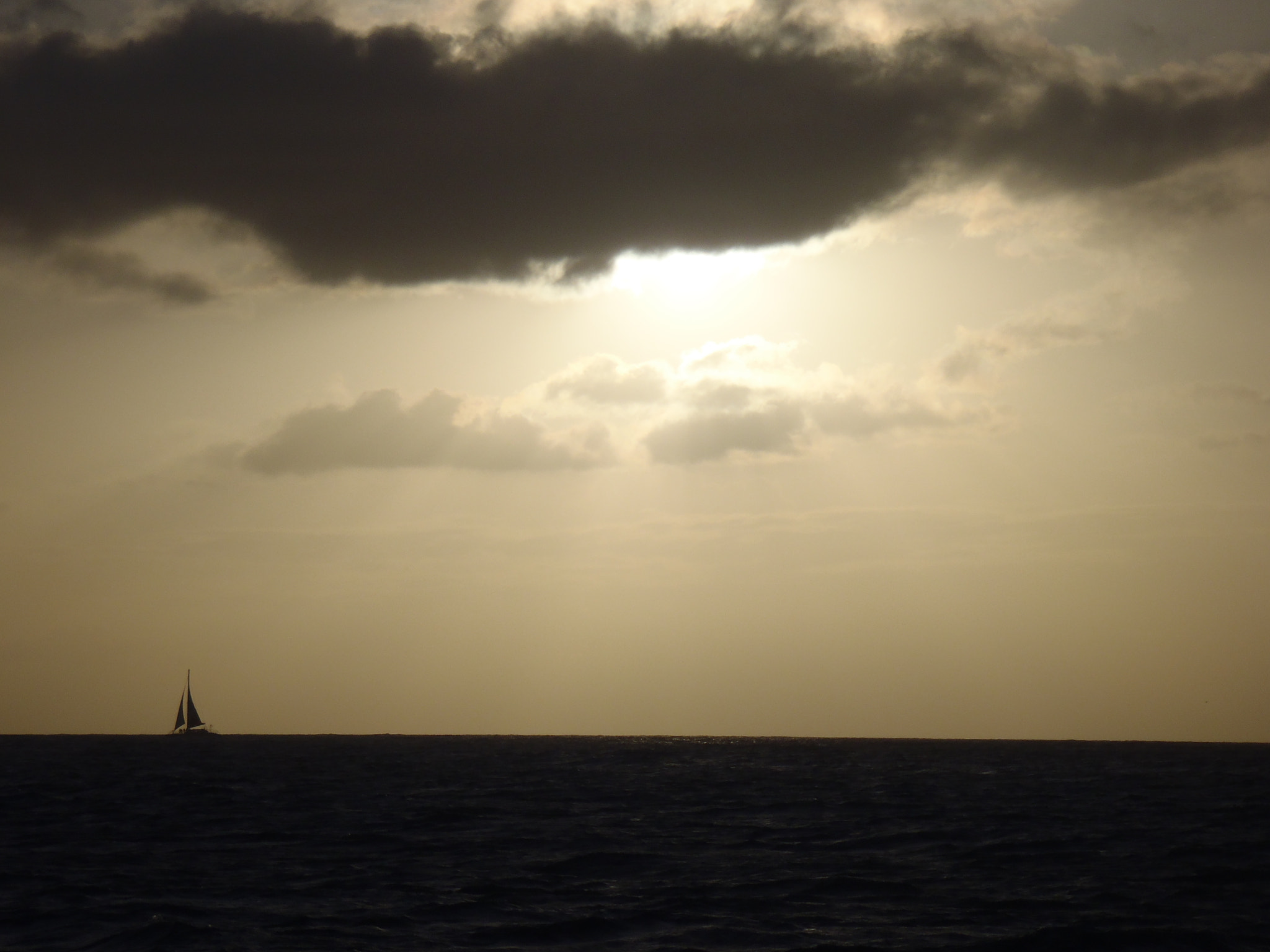 Olympus StylusTough-8010 sample photo. Sailboat on the horizon photography