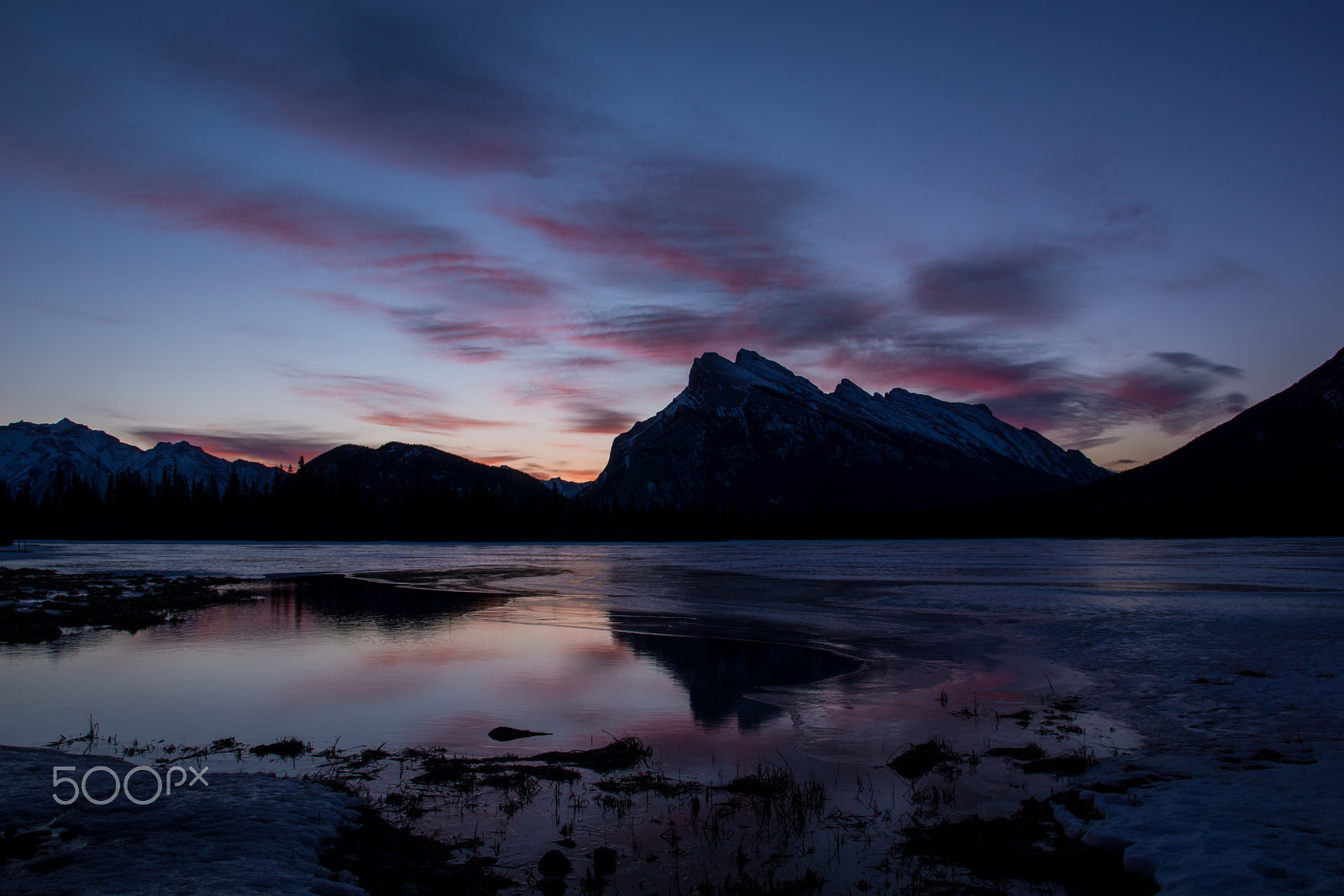 Sigma 17-70mm F2.8-4 DC Macro HSM sample photo. Rundle rising photography