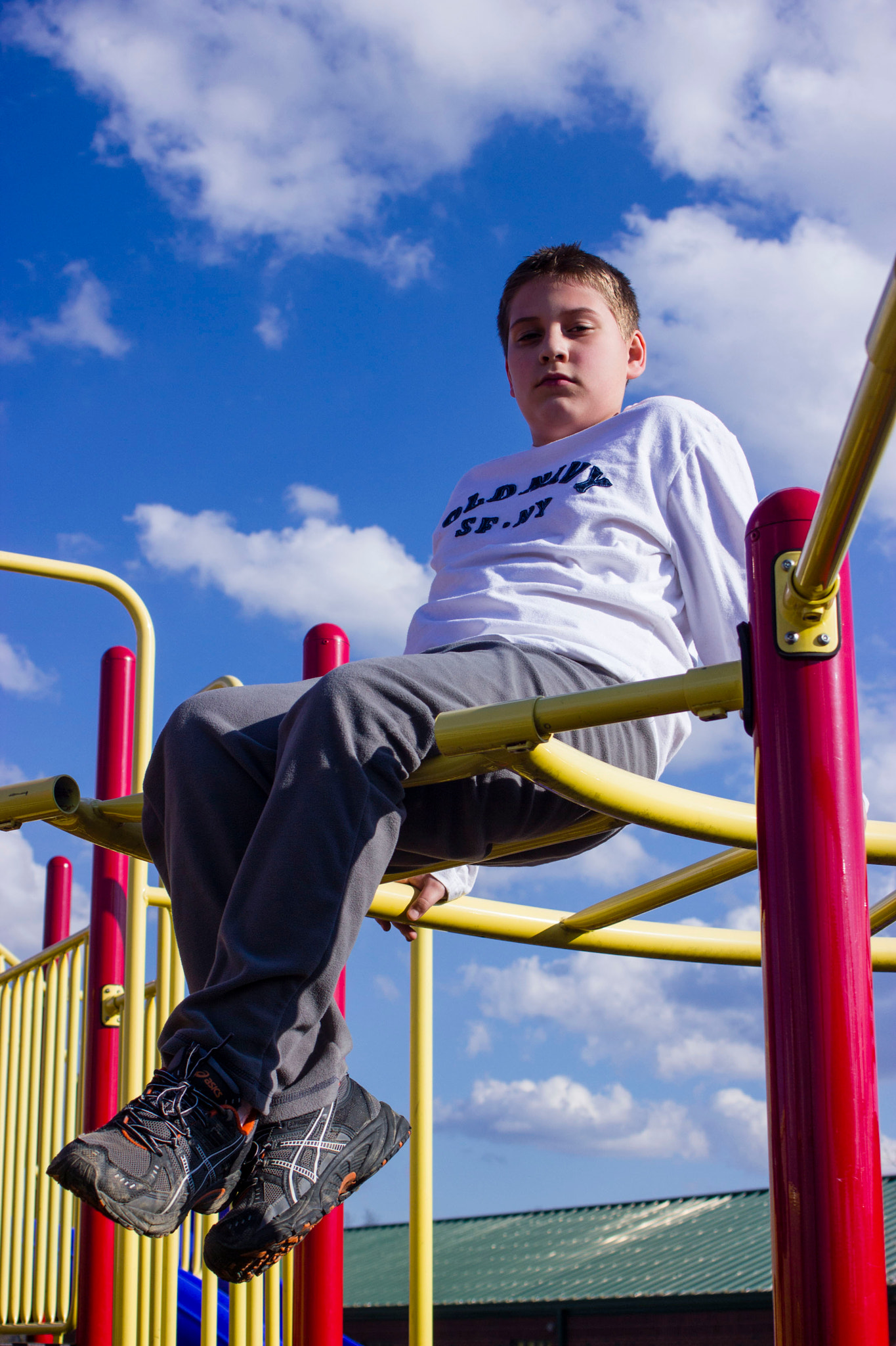Canon EF 35-80mm f/4-5.6 sample photo. Chilling on the monkey bars photography