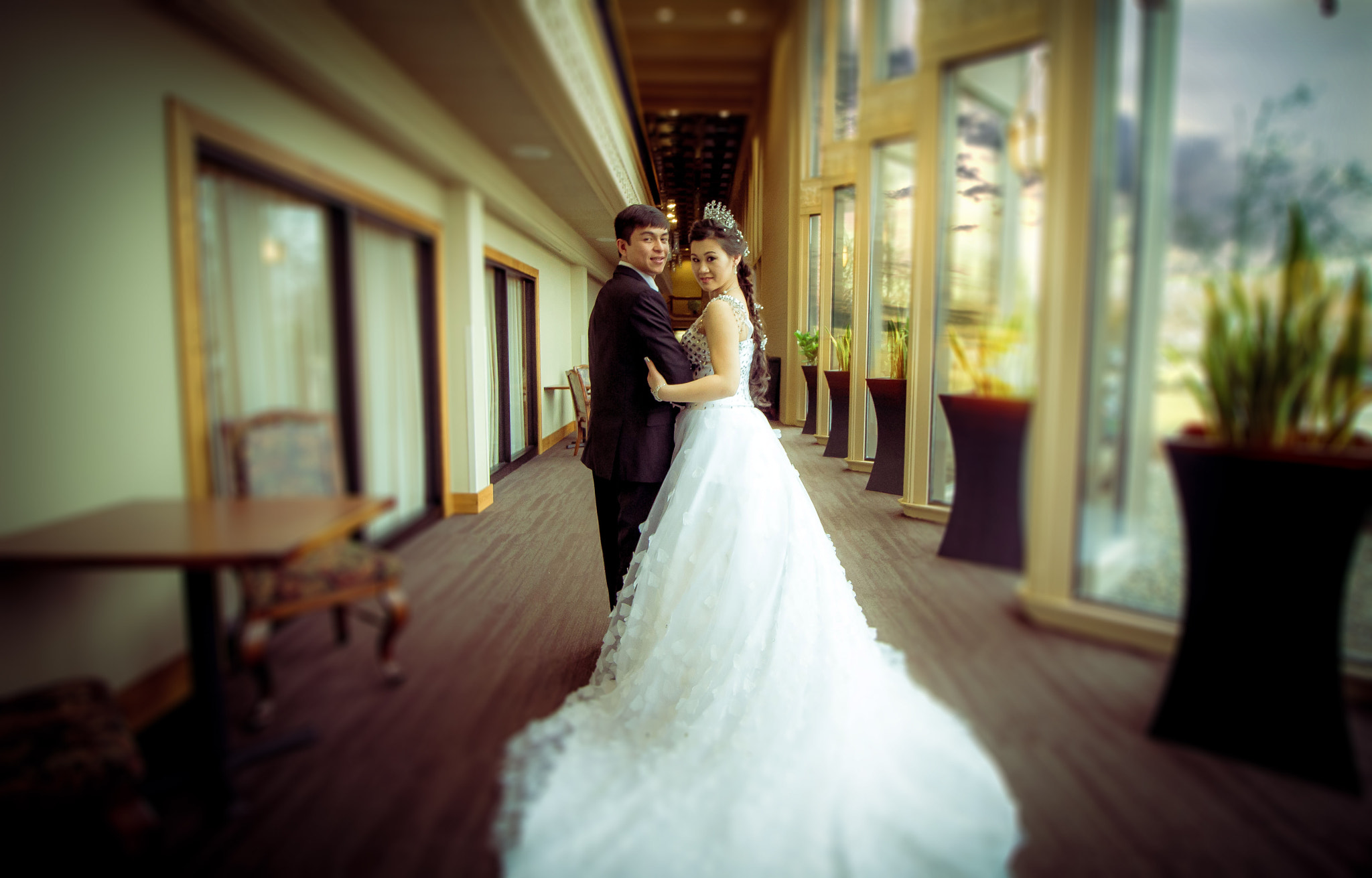 Canon EF-S 10-18mm F4.5–5.6 IS STM sample photo. Bobur and rosa.jpg photography
