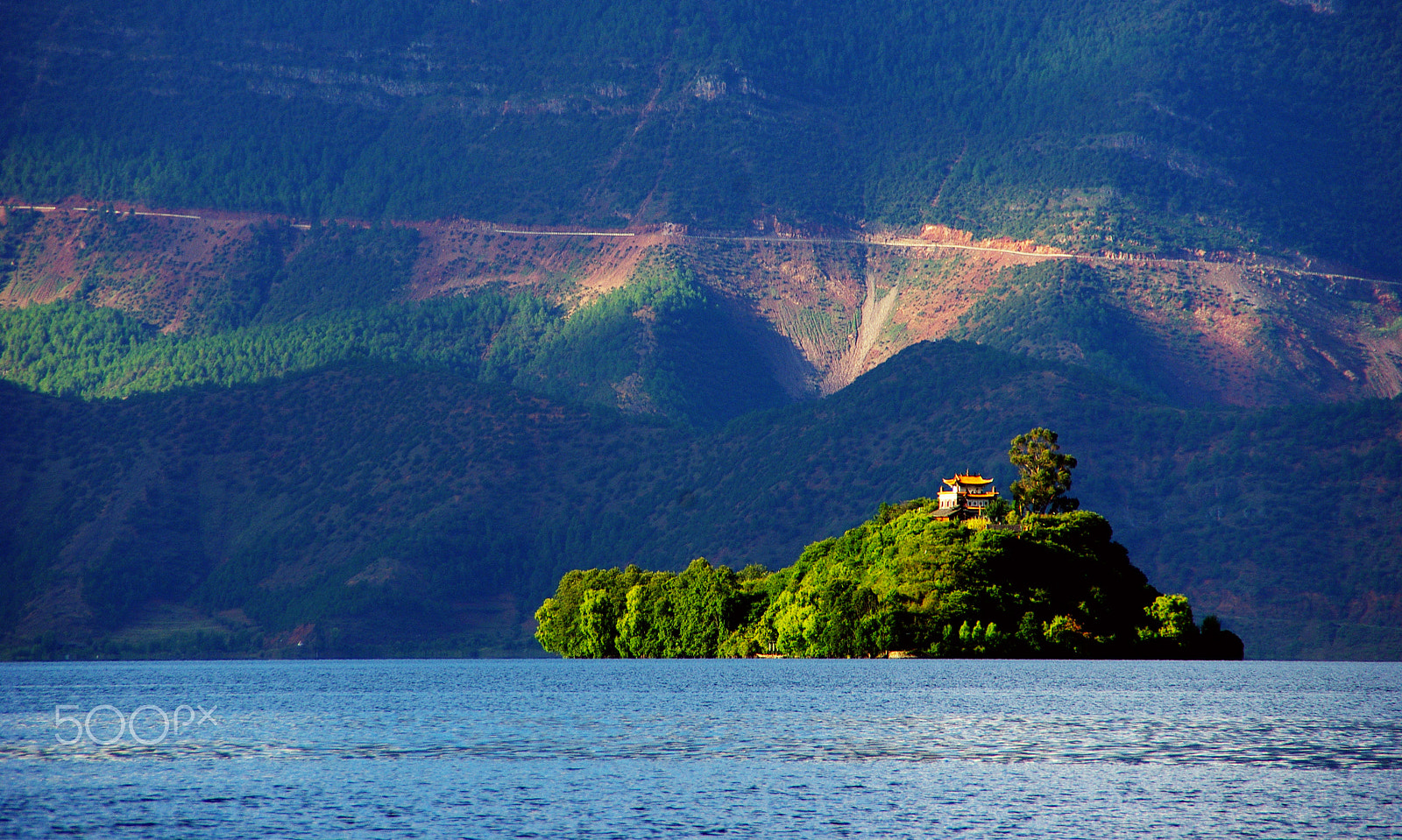Pentax K-m (K2000) sample photo. Lugu lake photography