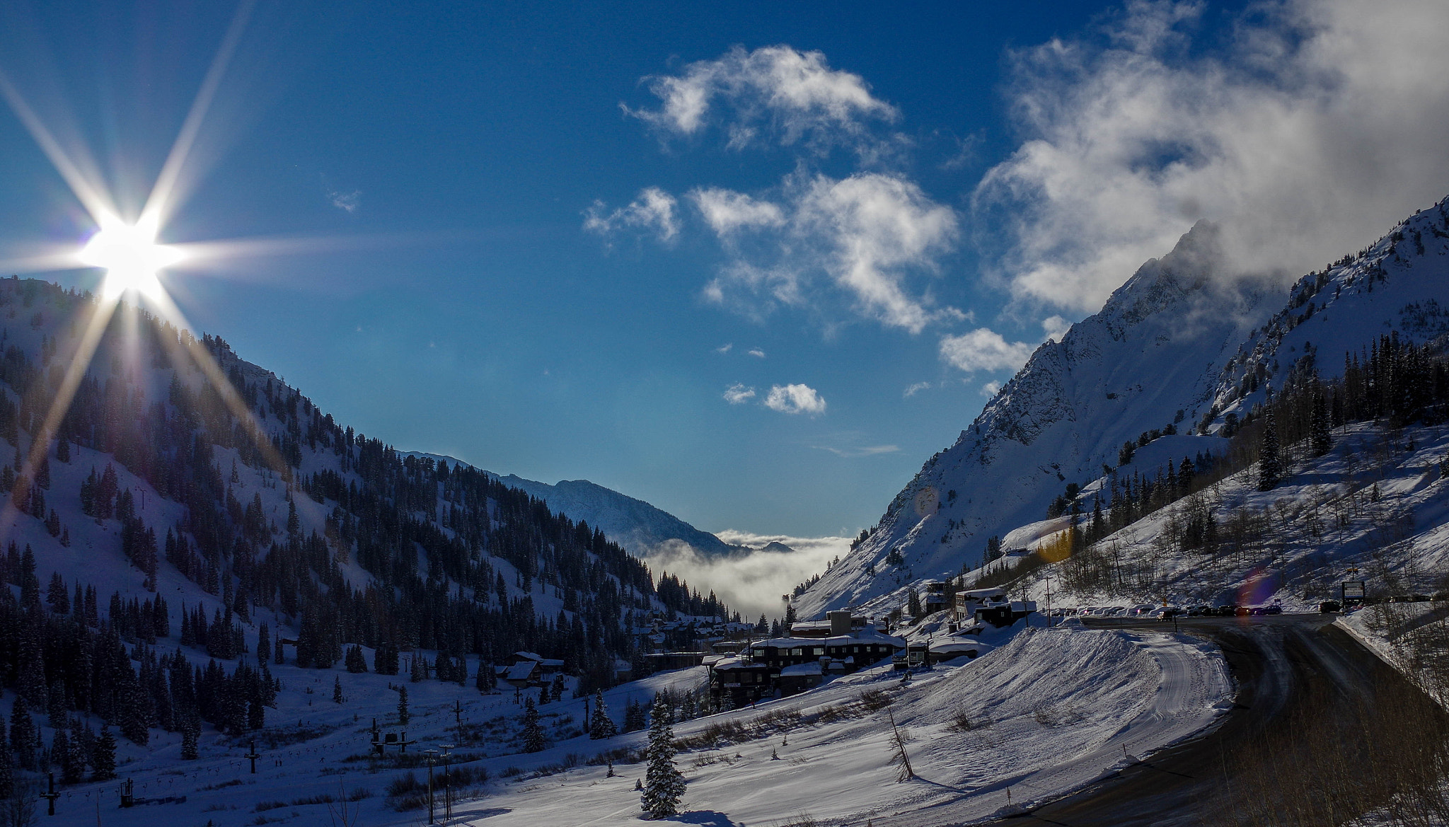 Pentax K-3 + Pentax smc DA 18-55mm F3.5-5.6 AL sample photo. Little cottonwood canyon filled with clouds photography