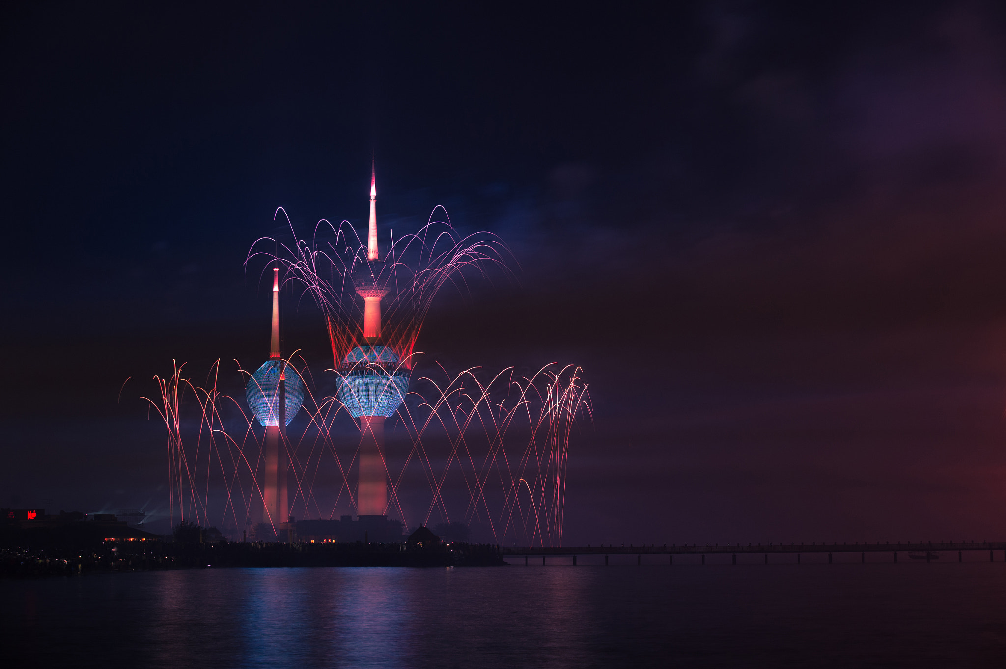 Sigma 70-200mm F2.8 EX DG OS HSM sample photo. Kuwait towers fireworks photography