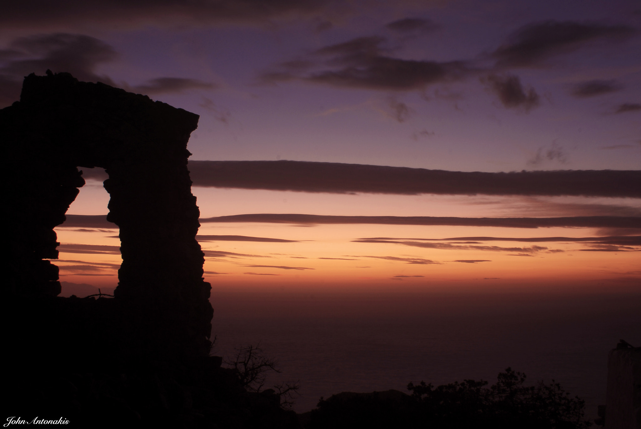 Nikon AF-S Nikkor 28-70mm F2.8 ED-IF sample photo. Castle of monolitos photography