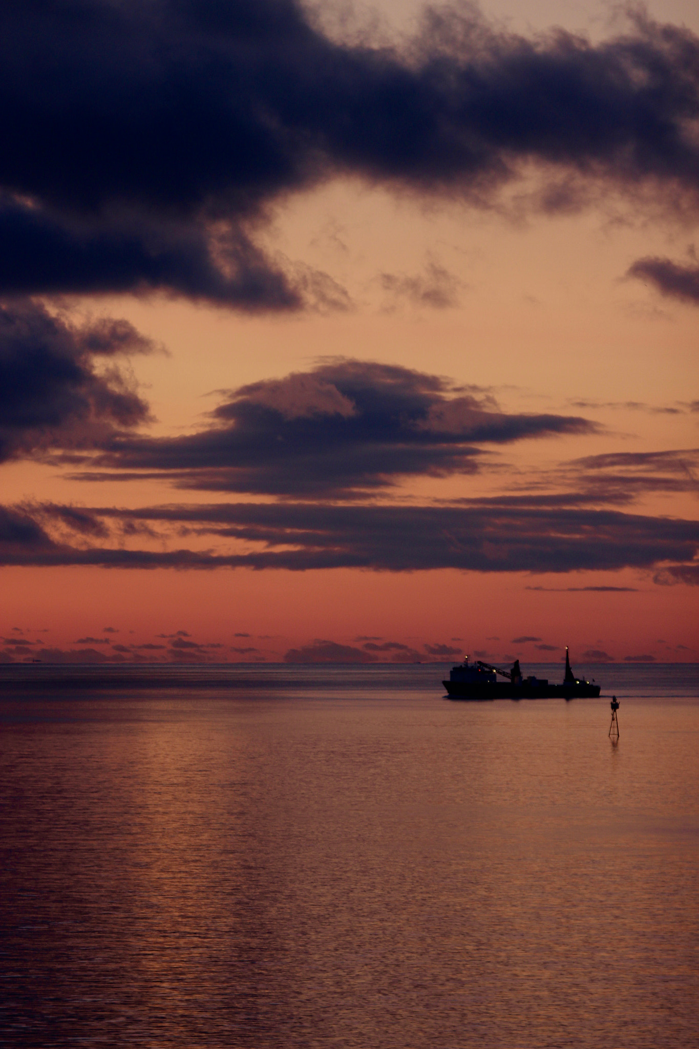 Sigma 70-200mm F2.8 EX DG OS HSM sample photo. Sun set brønnøysund photography