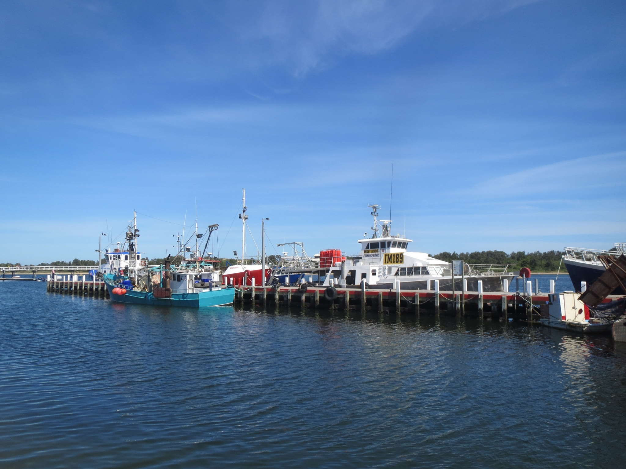 Canon PowerShot ELPH 530 HS (IXUS 510 HS / IXY 1) sample photo. Fishing fleet photography