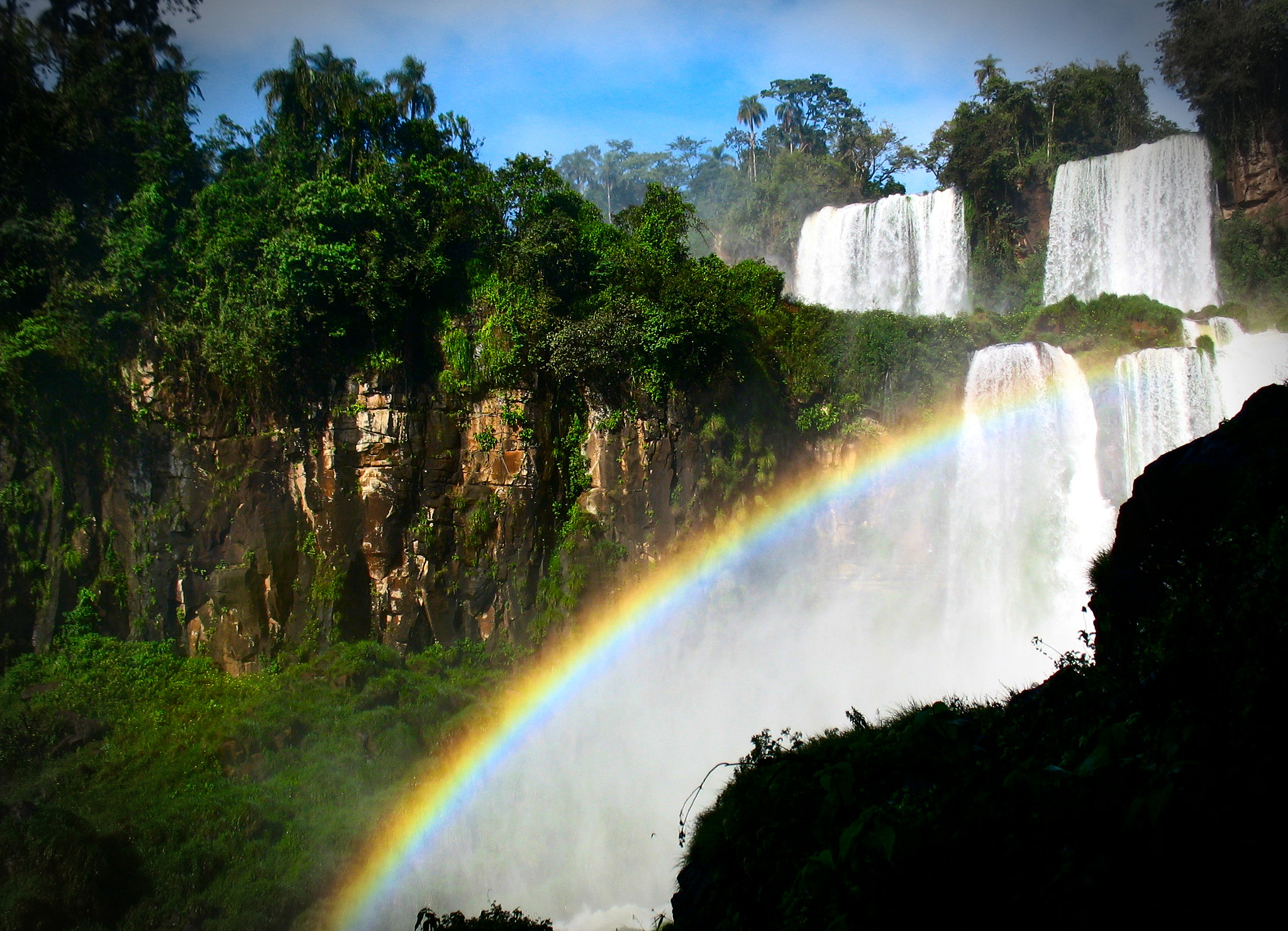 Canon POWERSHOT A610 sample photo. Iguazu falls photography