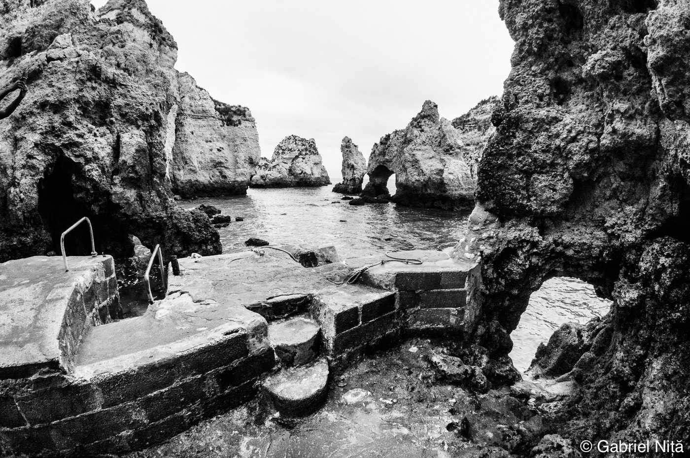 Sony Alpha NEX-6 + Sony E 16mm F2.8 sample photo. Where the waves break photography