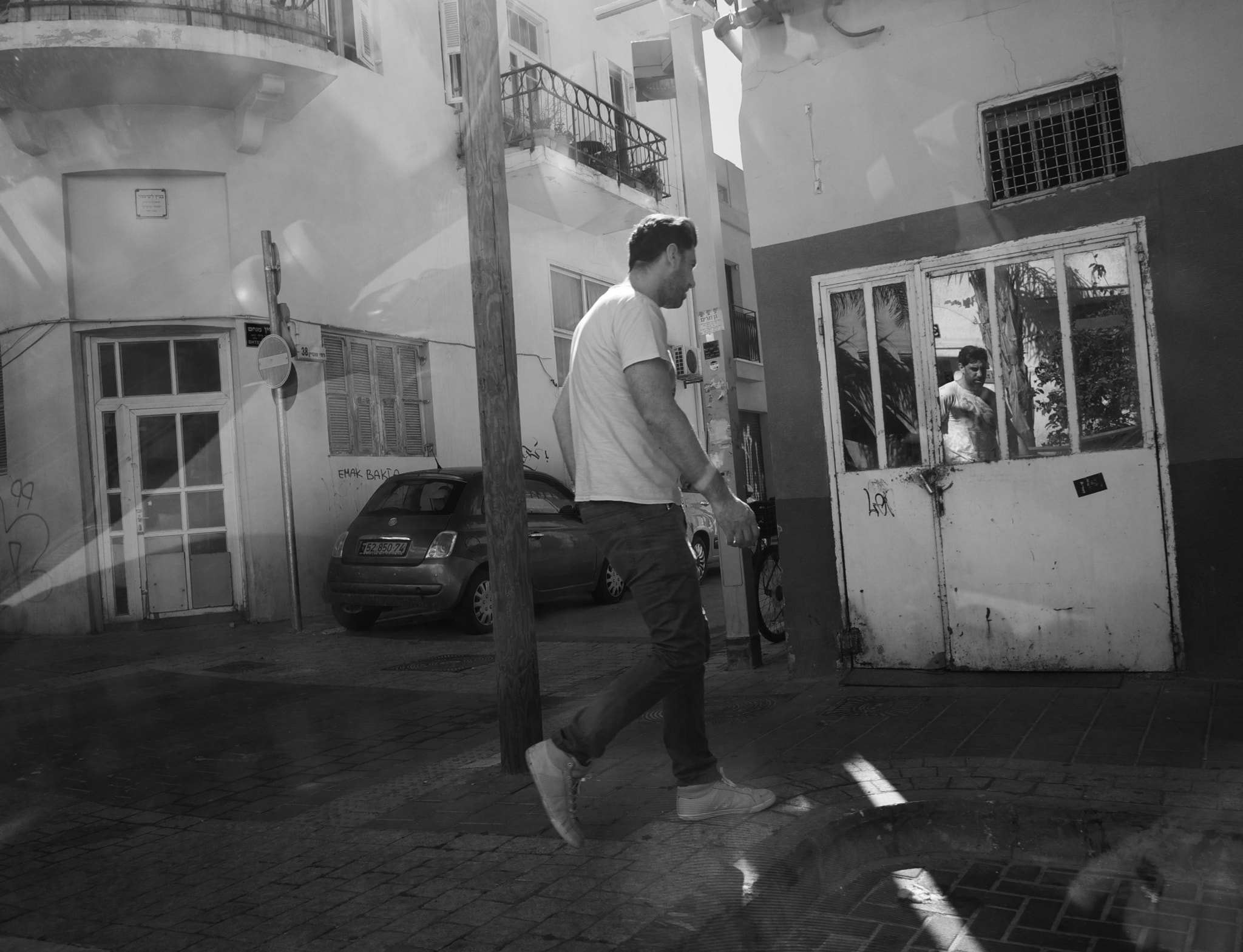 Panasonic Lumix DMC-GF3 sample photo. Reflections.. photography