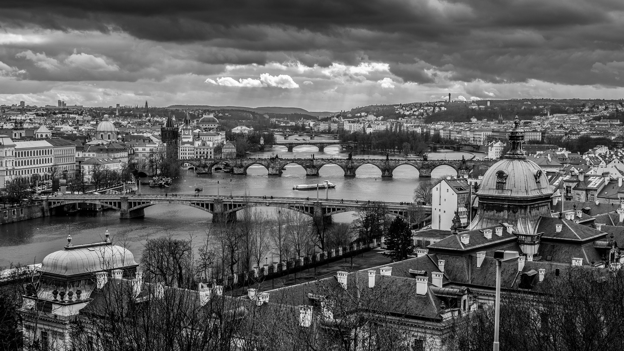 Sony SLT-A33 + Sony DT 35mm F1.8 SAM sample photo. Beautiful prague photography