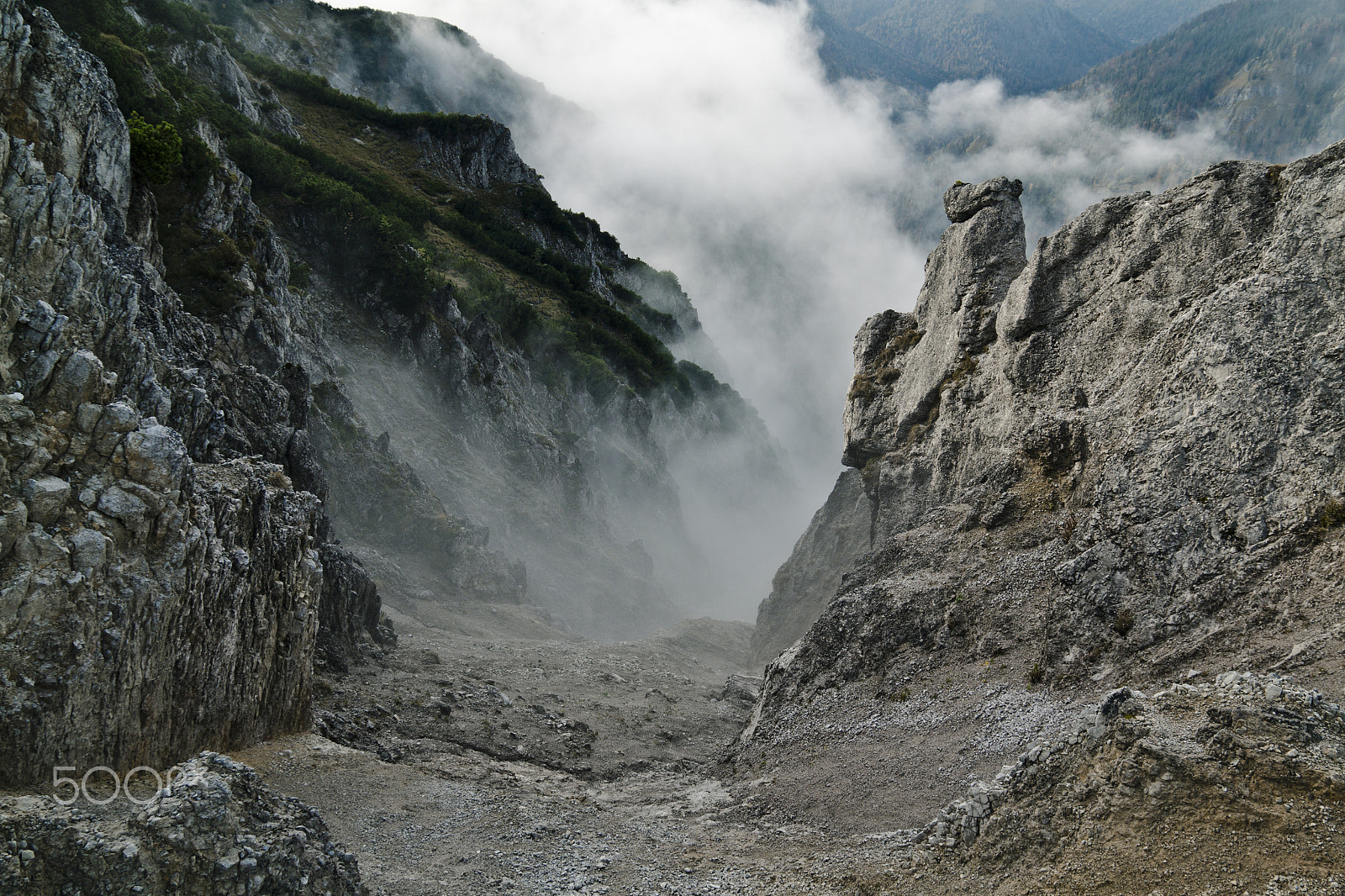 Sigma 17-70mm F2.8-4 DC Macro OS HSM sample photo. Cloudy mountain photography