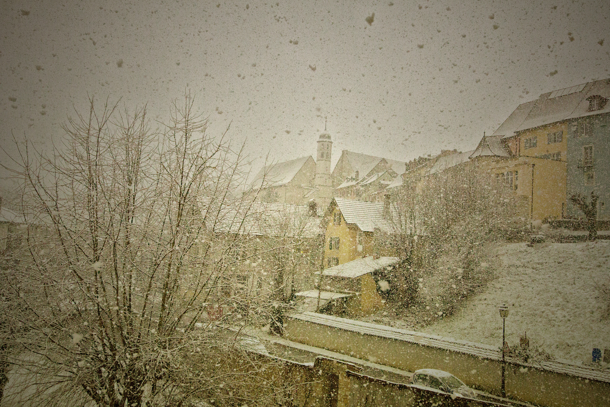 Sigma 12-24mm F4.5-5.6 II DG HSM sample photo. Neige photography