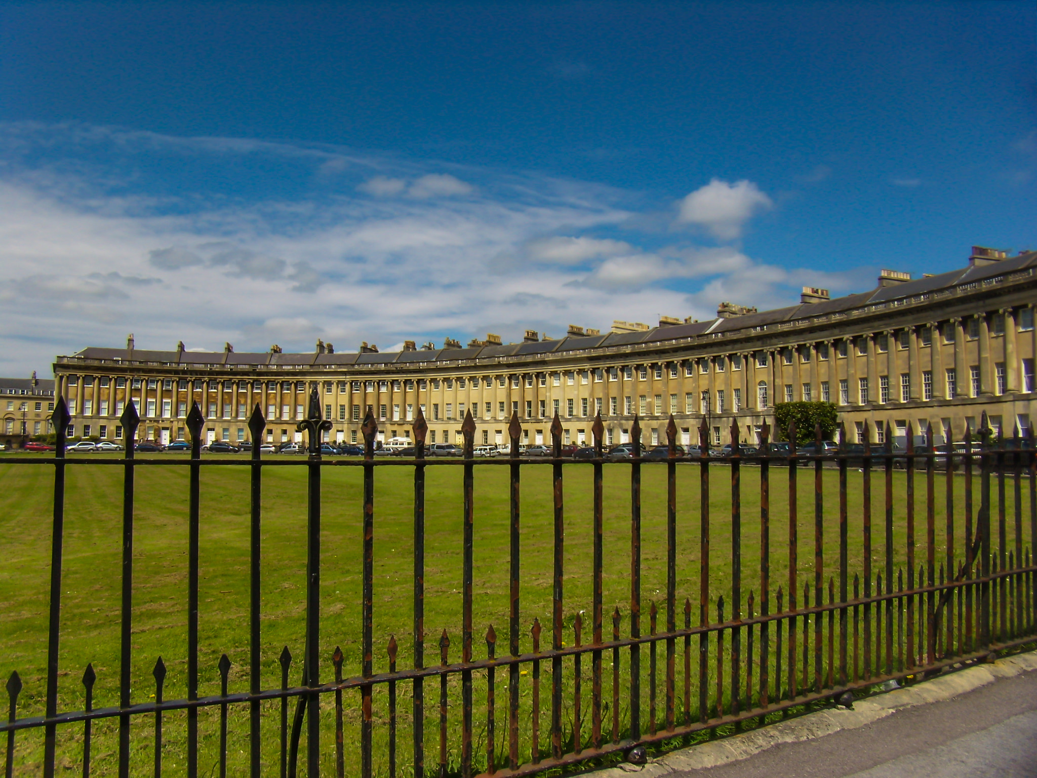 Olympus FE200 sample photo. Bath: royal crescent photography