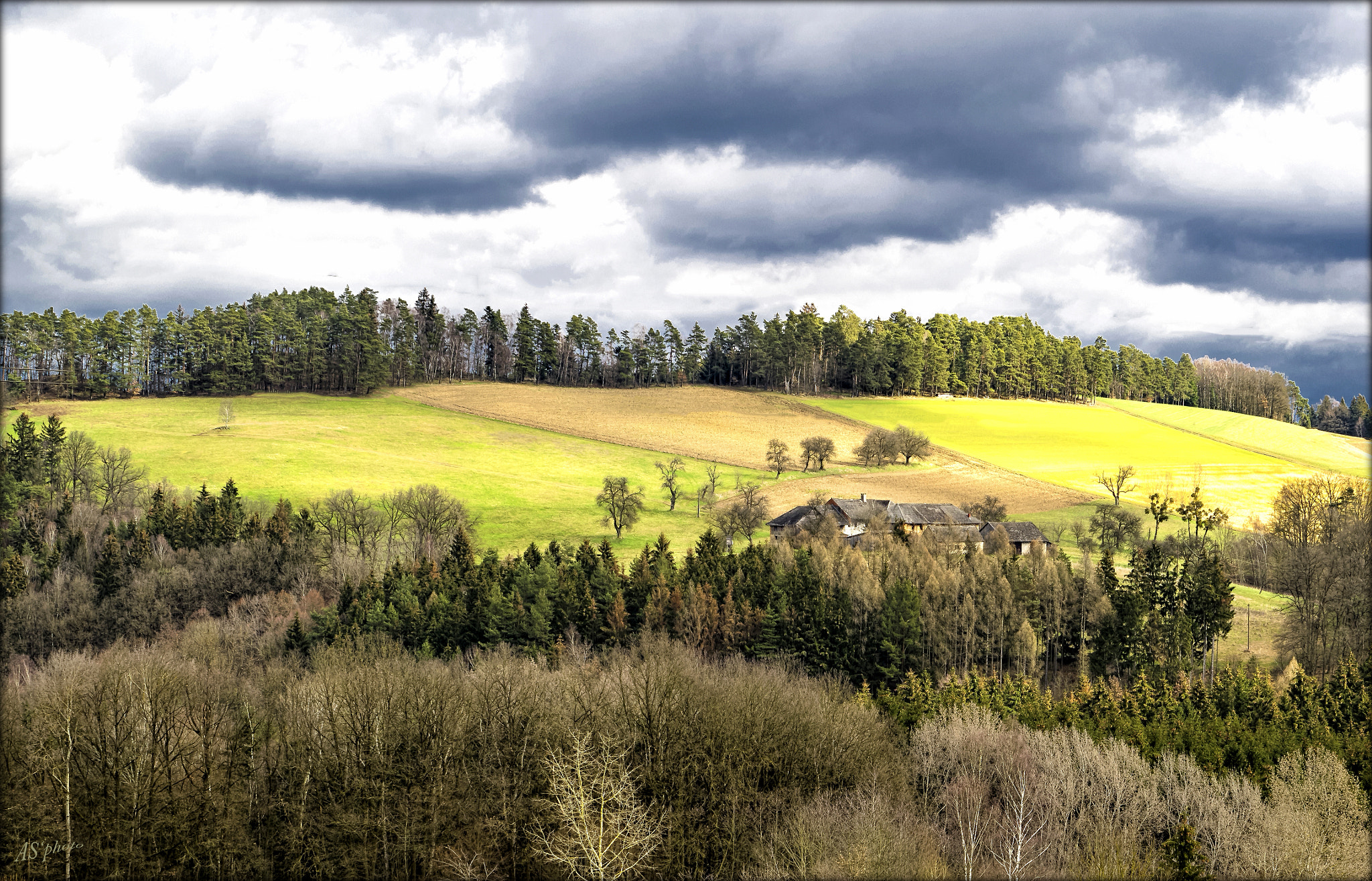 Olympus Zuiko Digital ED 40-150mm F4.0-5.6 sample photo. Spring landscape photography