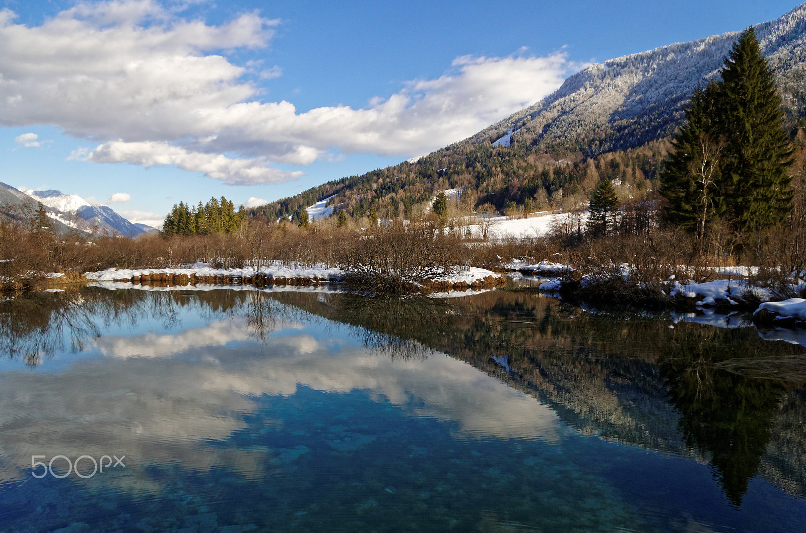 Pentax smc DA 18-55mm F3.5-5.6 AL sample photo. Zelenci photography