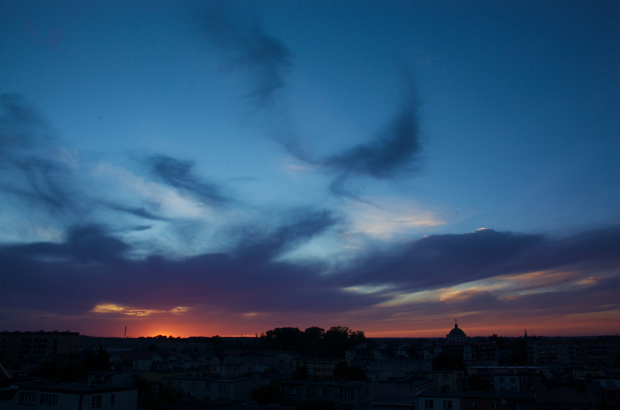 Sigma 18-125mm F3.8-5.6 DC OS HSM sample photo. Blue photography
