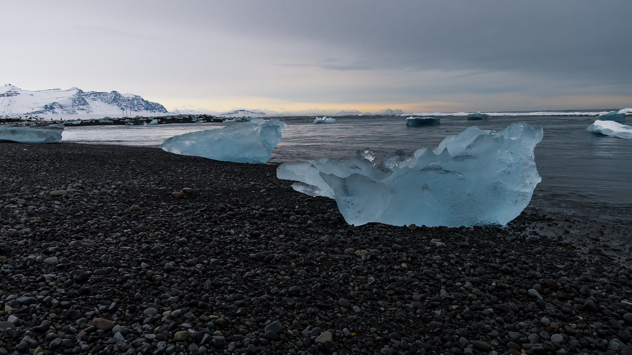 Sony SLT-A57 + 10-20mm F3.5 sample photo. Icebergs at jökulsárlón iii photography
